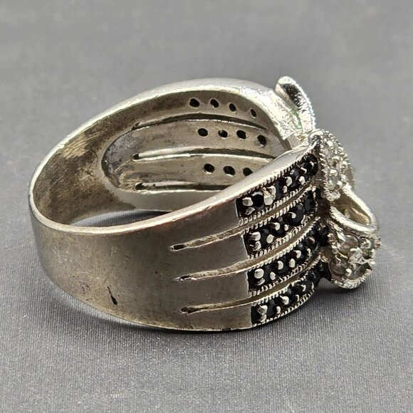 VTG Sterling Silver Marcasite & Clear Gemstone Bow Ring Size 9 Wide Band 8.03g - Picture 5 of 9